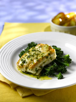 Pan-fried Hake with Lemon and Herb Butter Sauce