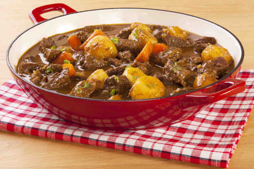 Rich and Hearty Beef & Potato Stew