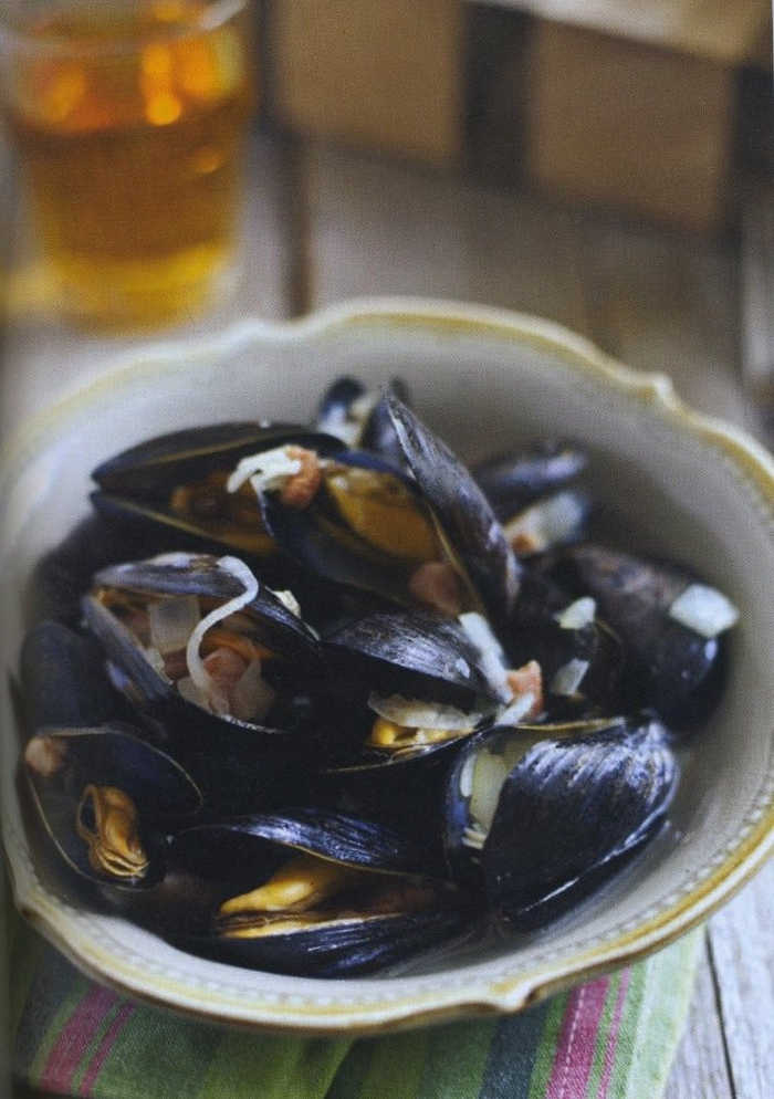 Mussels with Bacon and Irish Cider