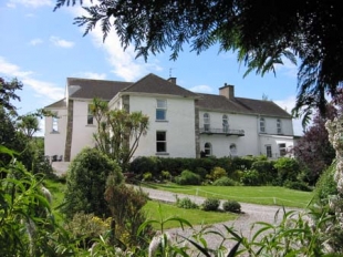 The Castle Country House - Millstreet Dungarvan County Waterford Ireland