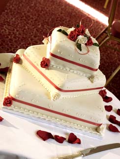 Cromleach Lodge Wedding Cake