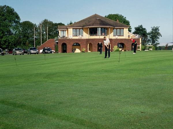 West Waterford Golf Clubhouse