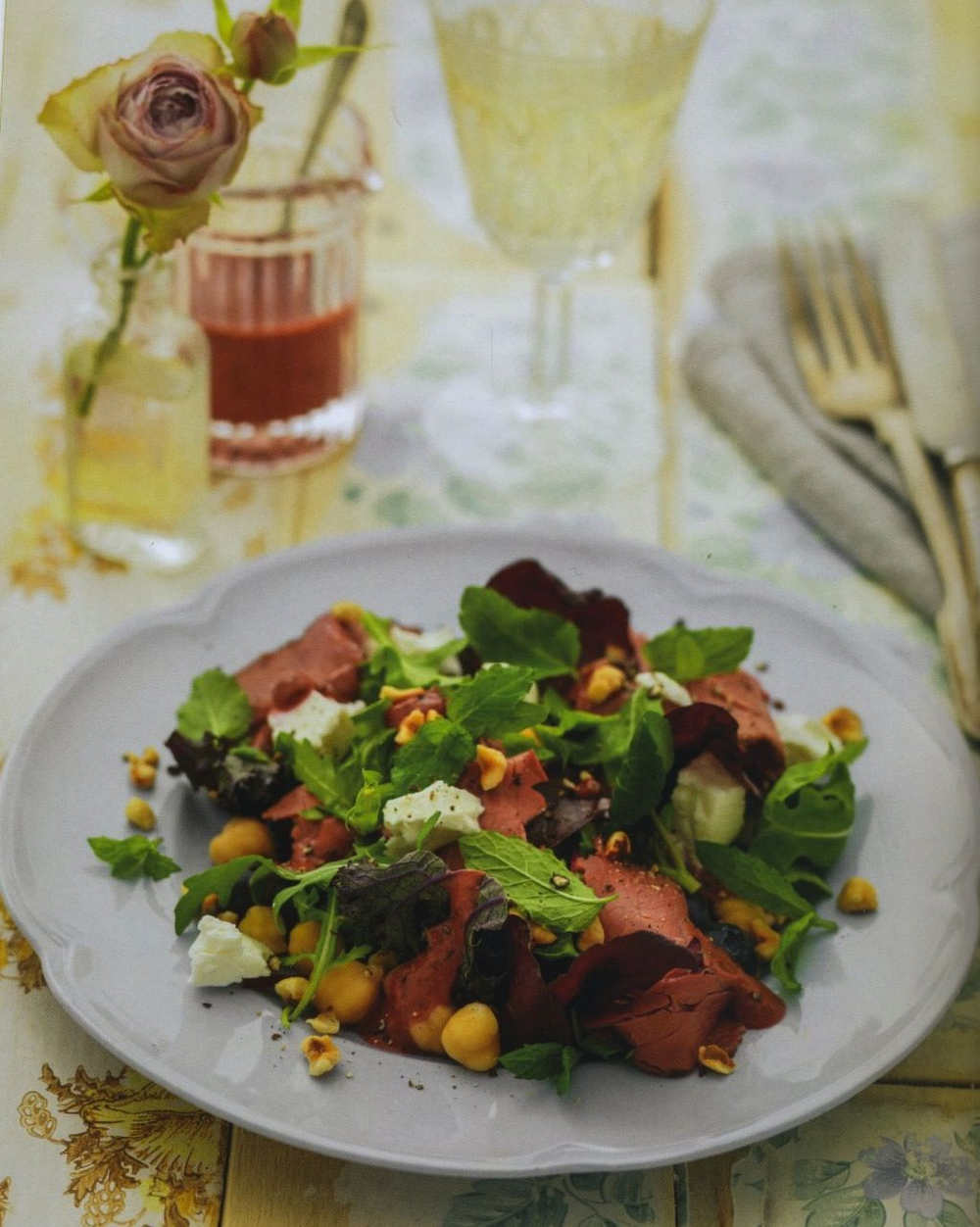 BEEF, BLUEBERRY & FETA SALAD