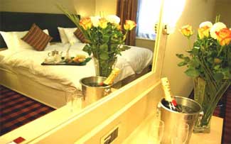 Best Western Academy Plaza Hotel Dublin - Bedroom