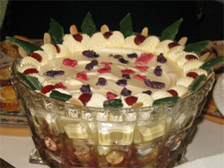 Mummys Boozy Trifle