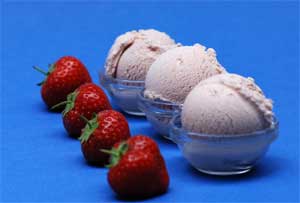 Strawberry Ice Cream - Murphys